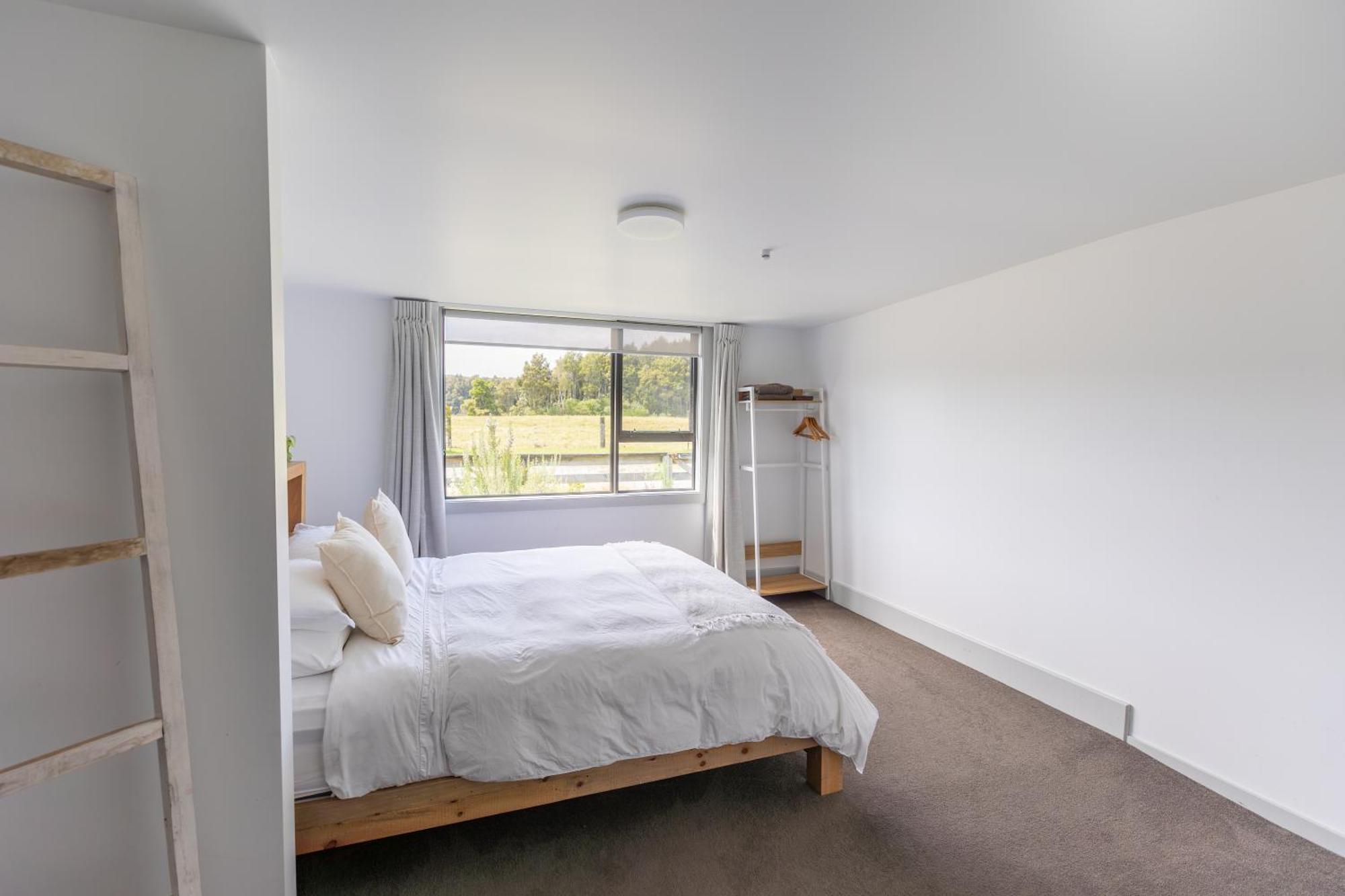 Holiday home Riverstone House *